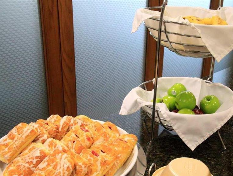 Hampton Inn & Suites Shreveport/Bossier City At Airline Drive Екстериор снимка